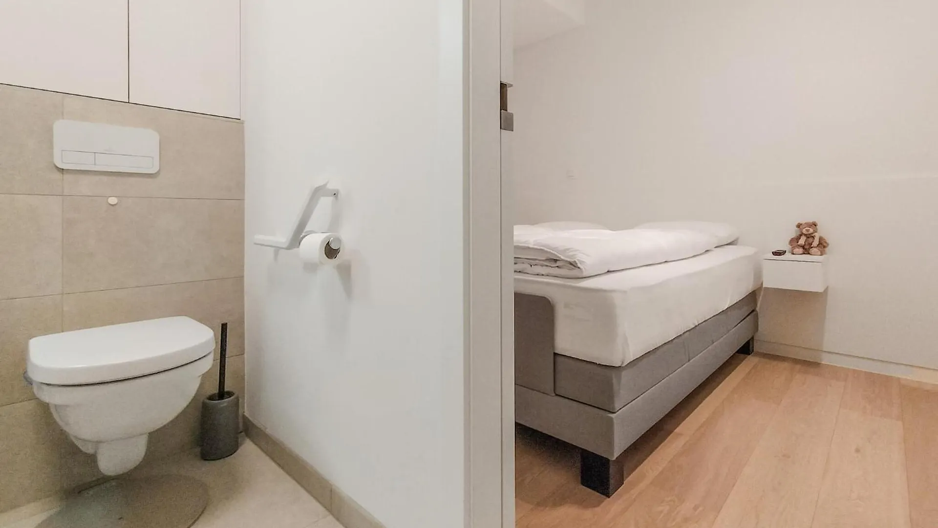 Gorgeous Apartment In Oostende With Wifi